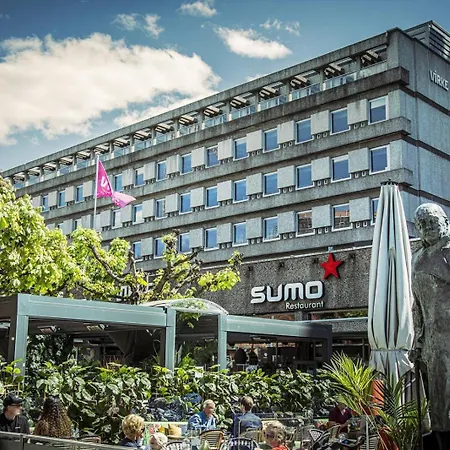 National Theater Dormitory Mixed Hostel *